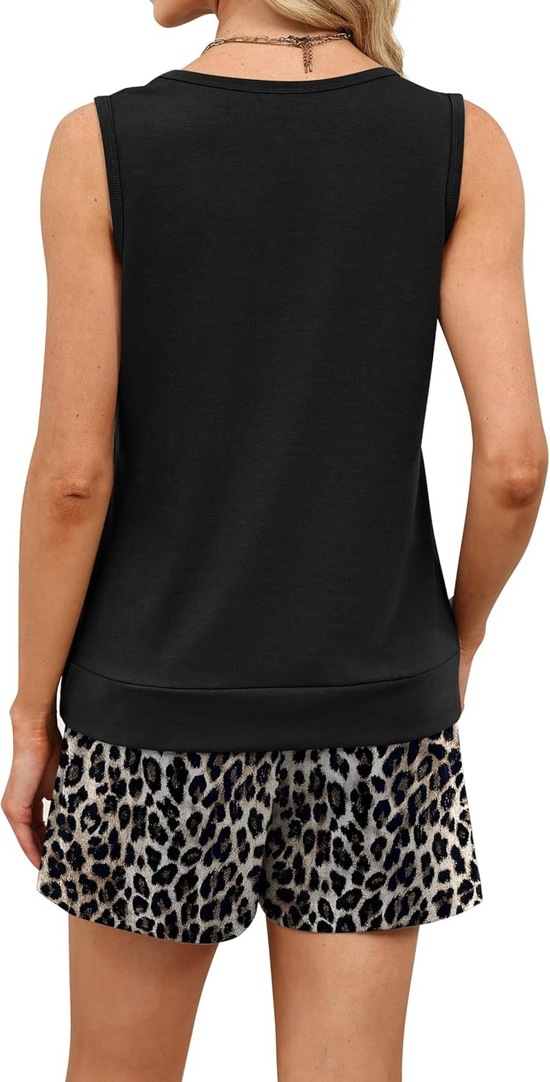 Two Piece Sets for Women Summer Lounge Short Sets Tank Square Neck Sleeveless Sweatsuit with Pocket